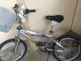 Bike with helmet and lock 1