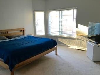 1042ft2 - Master suite w/1 bathroom-March thru July (三至七月）Santa Clara 2