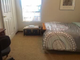 Room for Rent in San Carlos 2