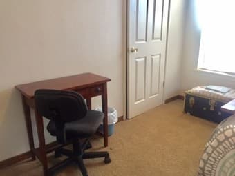 Room for Rent in San Carlos 3