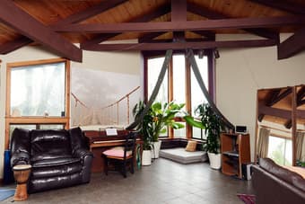Home in the Woods (Room) 2