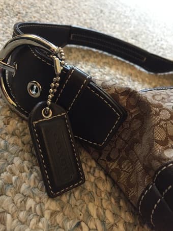 Coach Signature Purse 2