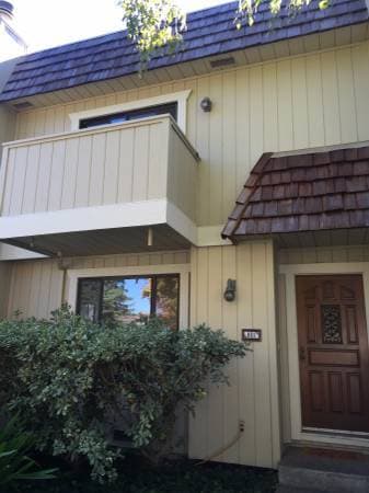 Fantastic 3BR townhouse in Menlo Park (very close to campus) 1