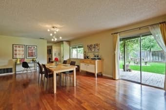 Furnished 1BR on campus, available Apr-June 1