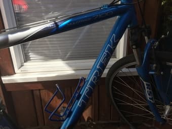 Hybrid Bike- Trek Multitrack 7100 2