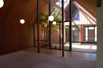 Come join us in our beautiful, fun house in Los Altos! 2
