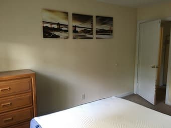 Furnished 1 BR in 4 BR 2 BA house in Mid-town PA available April 2 3