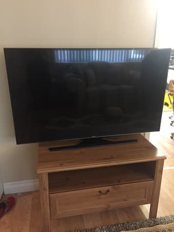 Samsung UN55JU6500 55-Inch 4K Ultra HD Smart LED TV 1