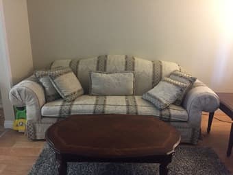 3 Pieces Comfortable Sofa Set 2