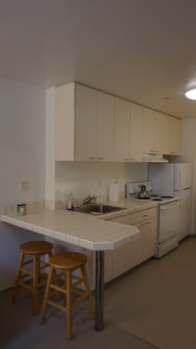 Furnished Studio Stanford's Campus June-August 1