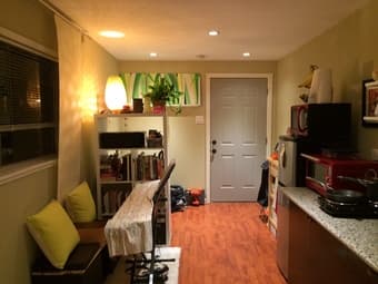 $1600 / 1br - 300ft2 - In-Law Unit in Emerald Hills (Redwood City) 5/1 1