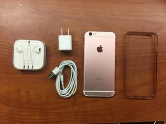 Unlocked iPhone 6s Under Apple warranty 2