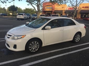 Toyota Corolla LE 2012 Great Condition 2