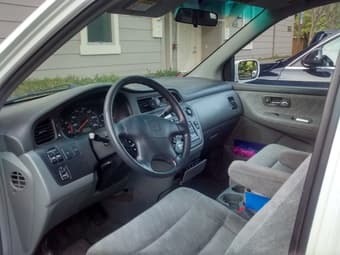 2000 Honda Odyssey EX runs well 2