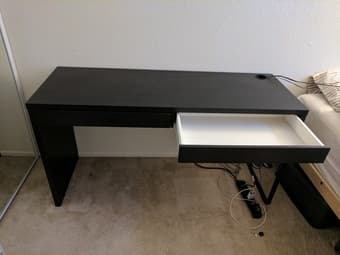 Selling black IKEA Micke desk 2