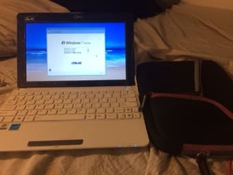 ASUS EEE PC "Seashell"  1015PX netbook, very good condition, 75$ OBO 1