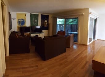 Furnished room for rent in 3BR Menlo Park apt (Sharon Heights) 2