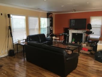 Looking for roommate: Room in beautiful Palo Alto 3BR 3