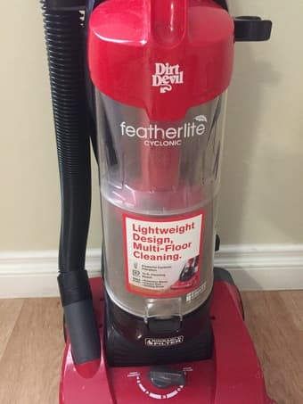 Dirt Devil Vacuum Cleaner 2
