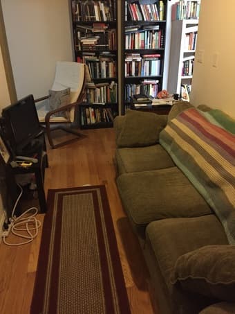 Private bedroom in 3-bedroom apartment in SF, June-Sept 2