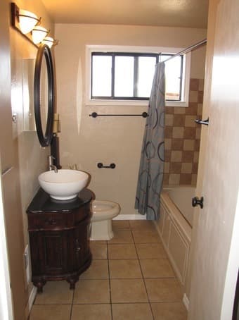 $875/mo. for 1 bedroom/shared bathroom in Sunnyvale (June - August) 3