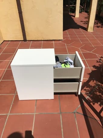 IKEA MALM 2-drawer dresser in White 3