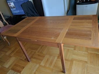 Table with Extenders 2