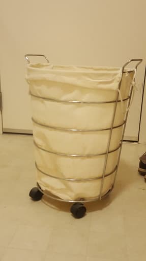 Rolling laundry basket 1