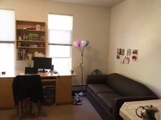 Single's studio, fully furnished available 6/15/17-9/15/17 1