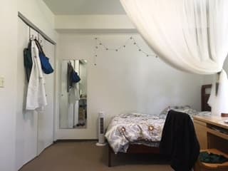 Single's studio, fully furnished available 6/15/17-9/15/17 3