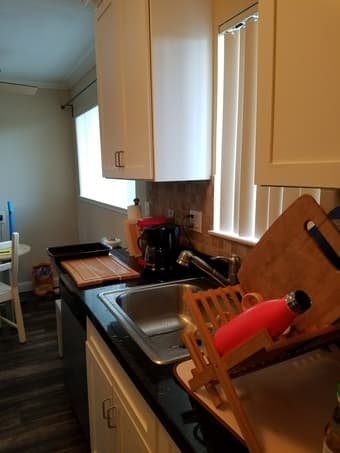 Summer sublet Redwood City 6/1 to 7/22 or 7/29- $1434/month 1