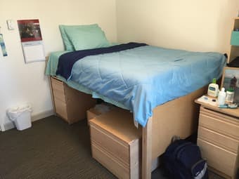 Stanford On-Campus Sublet: Rains 1 room available 6/17-6/30 (Female) 1
