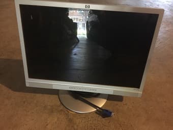 19-inch monitor for sale 1