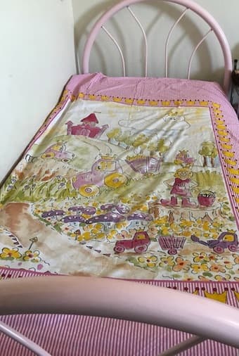 Single Bed 1