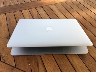 Macbook Air with upgraded RAM (8GB), 13 inch, Early 2014 1