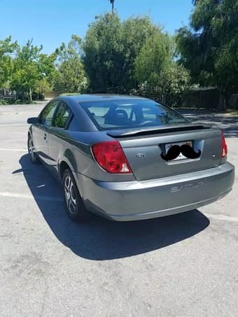 2005 Saturn Ion 3 2