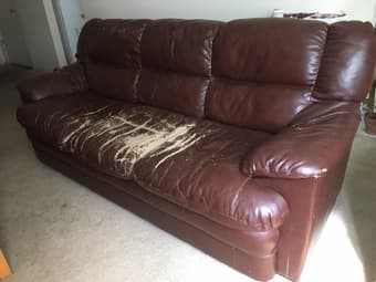 Sofa / Couch 7ft, pick up in MP $25 1