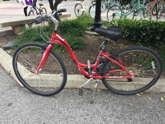 Fuji Crosstown Bike 1