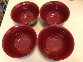 Kitchen Utensils - Plates, bowls and mugs - set of 6 3