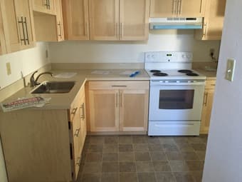 1 BR in 2 BR Apartment in EV South 6/19-9/5 2