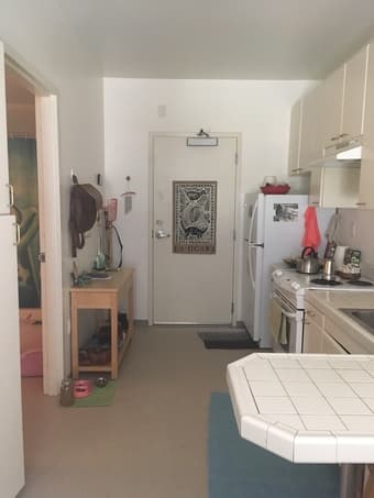 Summer sublet: single studio at Stanford EV (12 July - 12 September) 2