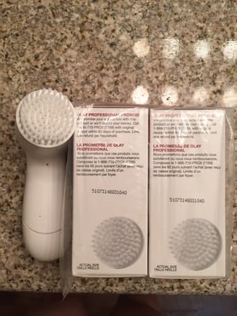 olay ProX Face-Cleansing System, brush and 5 brush heads New with box 2