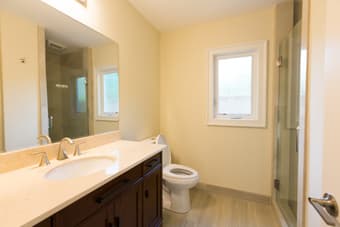 Attractive commuter room in beautiful, large, remodeled Los Altos home 3