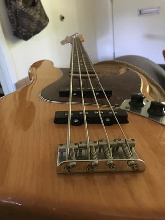 Fender Standard Jazz Bass 2