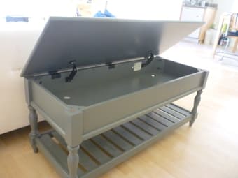 Move out sale! Futon and coffee table / entryway bench 2