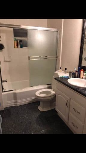 2 rooms available in 3BR/2BA house Downtown Menlo Park Jul 8 - mid Sep 2