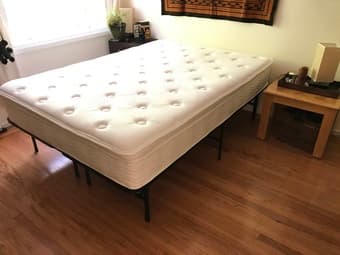 Zinus Mattress with Smartbase Mattress Frame 2