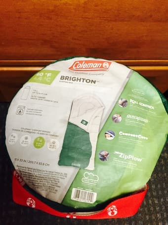 Coleman Sleeping Bag (Green) CONDITION LIKE NEW 2