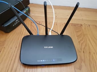 TP-Link N450 Wireless Wi-Fi Router, Up to 450Mbps (TL-WR940N) 2