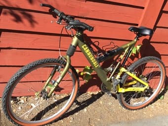 Cannondale mountain bike for sale 1